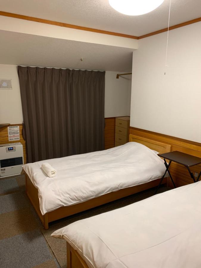 Pension Berg Niseko Zewnętrze zdjęcie