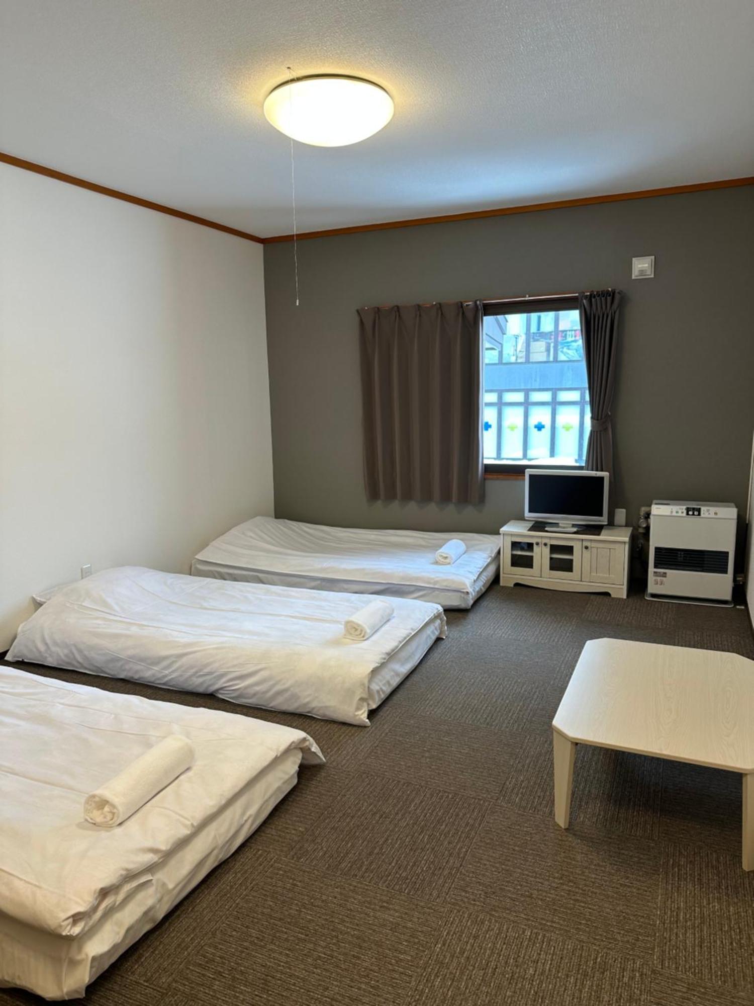 Pension Berg Niseko Zewnętrze zdjęcie