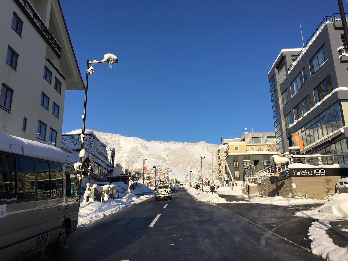 Pension Berg Niseko Zewnętrze zdjęcie