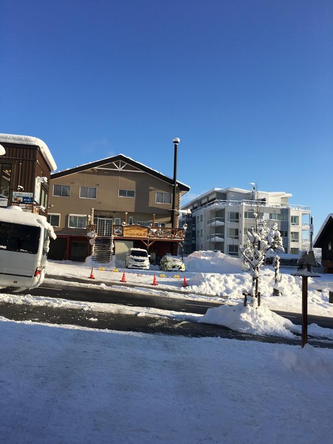 Pension Berg Niseko Zewnętrze zdjęcie
