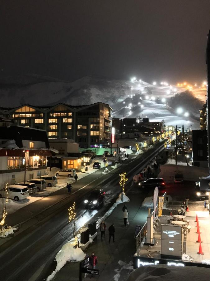 Pension Berg Niseko Zewnętrze zdjęcie
